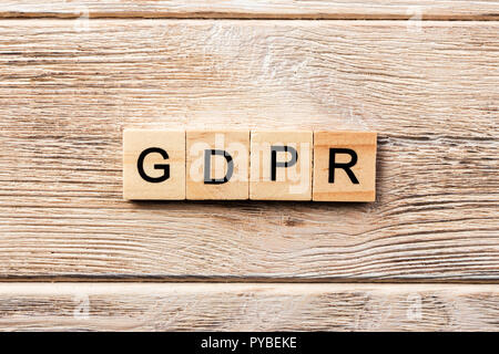 Bipr Wort auf Holz Block geschrieben. bipr Text auf Tisch, Konzept. Stockfoto