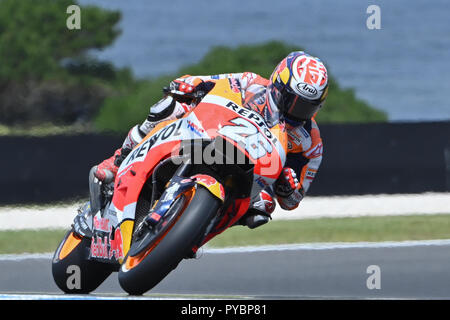 Melbourne, Australien. 27. Oktober 2018. Dani Pedrosa (SPA) auf der Nr. 26 Honda von Repsol Honda Team während der Praxis Sitzung drei an der MotoGP 2018 von Australien auf Phillip Island Grand Prix Circuit, Victoria, Australien. Sydney Low/Cal Sport Media Credit: Cal Sport Media/Alamy leben Nachrichten Stockfoto