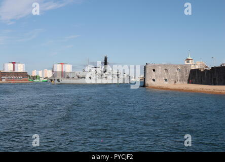 Die Royal Navy Typ 23 Fregatte HMS St Albans kommt in Portsmouth, Großbritannien am 7. September 2018 Stockfoto