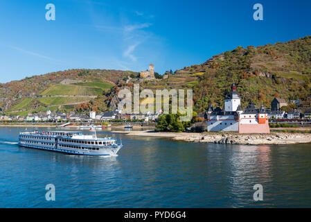 Burgen am Rhein bei Kaub, Deutschland Stockfoto