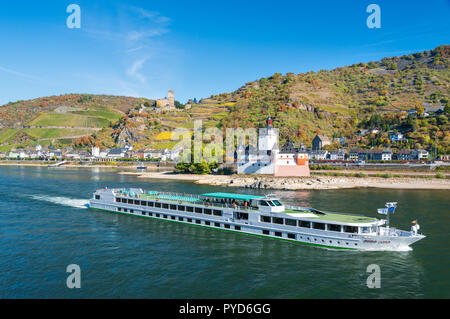 Burgen am Rhein bei Kaub, Deutschland Stockfoto