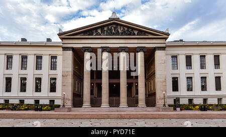 Oslo, Norwegen - Aug 11, 2018: ein Gebäude der Juristischen Fakultät der Universität Oslo. Stockfoto