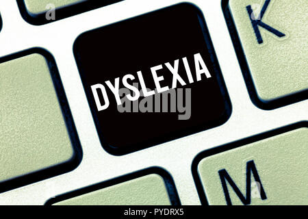 Text zeichen Legasthenie angezeigt. Konzeptionelle foto Störungen, Schwierigkeiten beim Lesen lernen und verbessern. Stockfoto