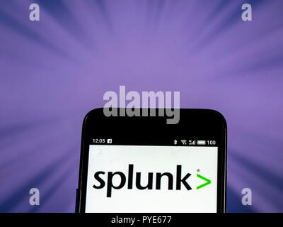 Splunk Inc. Logo auf dem Smartphone angezeigt. Splunk Inc. ist ein US-amerikanisches multinationales Unternehmen, die Software für die Suche, Überwachung und Analyse von Computer-generierten Big Data, über eine Web-Oberfläche. Stockfoto