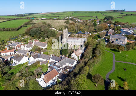 Luftaufnahme über dem Dorf Georgham, North Devon, England Stockfoto