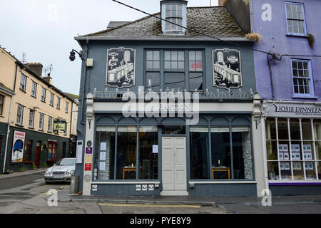Die Bastion Restaurant an der Kreuzung mit der Market Street und Main Street in Kinsale, County Cork, Republik von Irland Stockfoto