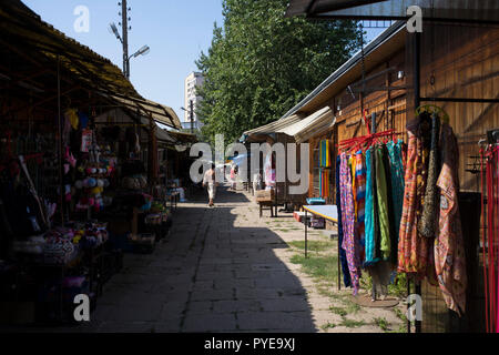 Bazar Rózyckiego im Stadtteil Praga in Warschau, Polen 2018. Stockfoto