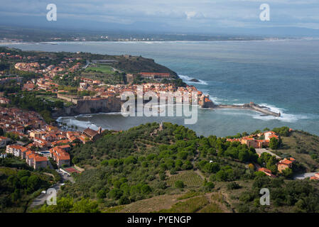 Blick auf Collioure an der Côte Vermeille in Frankreich Stockfoto