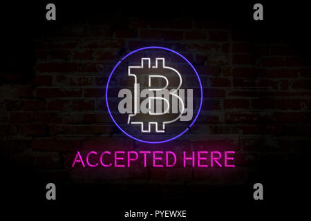Bitcoin akzeptiert hier 3D neon Lights 3D-Abbildung. Stockfoto