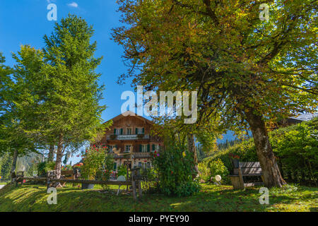 Alpine Häuser, Vorderriss, Karwendelgebirge, den Alpen, Bayern, Deutschland, Europa Stockfoto