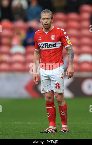 27. Oktober 2018, Riverside Stadium, Middlesbrough, England; Sky Bet Meisterschaft Middlesbrough v Derby; Adam Clayton (08) von Middlesbrough Credit: Mark Cosgrove/News Bilder der Englischen Football League Bilder unterliegen DataCo Lizenz Stockfoto