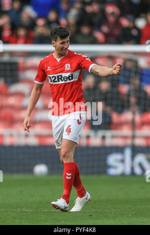 27. Oktober 2018, Riverside Stadium, Middlesbrough, England; Sky Bet Meisterschaft Middlesbrough v Derby; Daniel Ayala (04) von Middlesbrough Credit: Mark Cosgrove/News Bilder der Englischen Football League Bilder unterliegen DataCo Lizenz Stockfoto