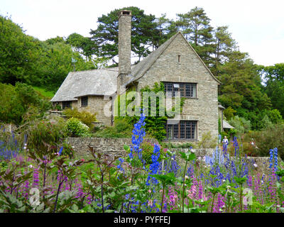 Coleton Fishacre ein Garten und ein Haus durch den National Trust in der Kunst und Handwerk Stil, Kingswear, Devon, England Stockfoto