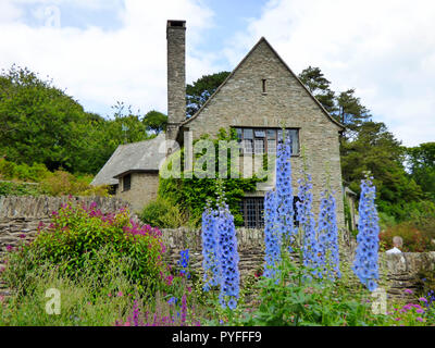 Coleton Fishacre ein Garten und ein Haus durch den National Trust in der Kunst und Handwerk Stil, Kingswear, Devon, England Stockfoto