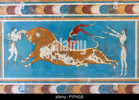 Stier - springen Fresko minoische Palast von Knossos, Heraklion (irakleio), Irakleio Region, Kreta (Kriti), Griechenland Stockfoto