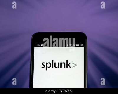 Splunk Inc. Logo auf dem Smartphone angezeigt. Splunk Inc. ist ein US-amerikanisches multinationales Unternehmen, die Software für die Suche, Überwachung und Analyse von Computer-generierten Big Data, über eine Web-Oberfläche. Stockfoto