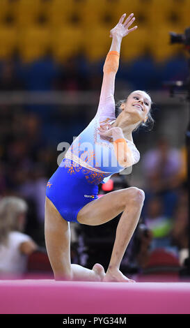 Doha, Katar. 27 Okt, 2018. Naomi Visser (NED) auf den Boden. GES/Turnen/Gymnastik Weltmeisterschaften in Doha, Qualifizierung, 27.10.2018 - GES/Turnen/Gymnastik-WM: 27.10.2018 - | Verwendung der weltweiten Kredit: dpa/Alamy leben Nachrichten Stockfoto