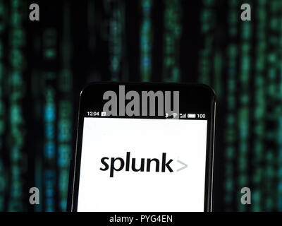 Kiew, Ukraine. 26 Okt, 2018. Splunk Inc. Logo auf dem Smartphone angezeigt. Splunk Inc. ist ein US-amerikanisches multinationales Unternehmen, die Software für die Suche, Überwachung und Analyse von Computer-generierten Big Data, über eine Web-Oberfläche. Quelle: Igor Golovniov/SOPA Images/ZUMA Draht/Alamy leben Nachrichten Stockfoto