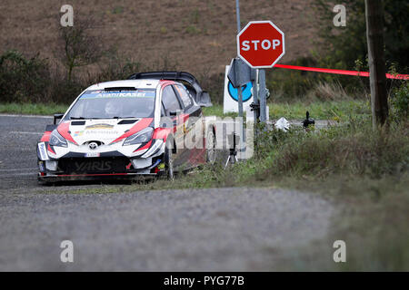 Savalla, Tarragona, Spanien. 27 Okt, 2018. FIA World Rally Championship von Spanien, Tag 3; Esapekka Lappi und Janne Ferm von Toyota Gazoo Racing WRT läuft morgens während der Credit: Aktion plus Sport/Alamy leben Nachrichten Stockfoto