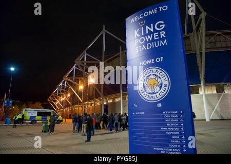 Leicester City Football Stadium, UK. 27. Okt 2018. Hubschrauberabsturz in Leicester City Football Ground Credit: Robin Palmer/Alamy leben Nachrichten Stockfoto