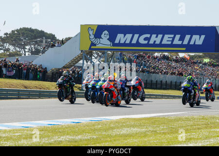 Melbourne, Australien. Sonntag, 28 Oktober, 2018. Phillip Island, Australien. Beginn der Sonntag MotoGP-Rennen. Quelle: Russell Hunter/Alamy leben Nachrichten Stockfoto