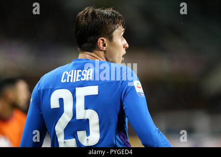 Torino, Italien. 27. Oktober, 2018. Federico Chiesa von ACF Fiorentina in der Serie A Match zwischen Turin Fc und ACF Fiorentina. Credit: Marco Canoniero/Alamy leben Nachrichten Stockfoto