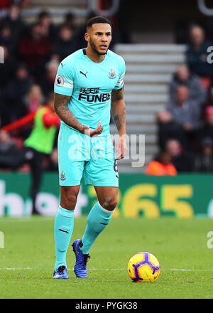 In Newcastle Jamaal Lascelles während der Premier League Match an der Vitalität Stadion, Bournemouth Stockfoto