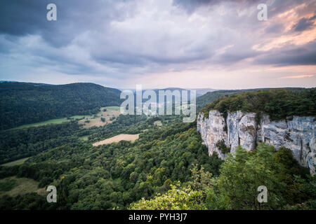 Landschaft in der Nähe von Saint-Hippolyte, Frankreich, Europa. Stockfoto