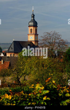 Pfarrkirche 'St. Johannes der Täufer' in Mönchberg im Spessart, Landkreis Miltenberg, Unterfranken, Bayern, Deutschland Stockfoto