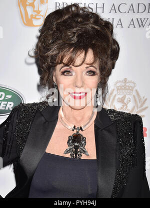 JOAN COLLINS englische Schauspielerin an der 2018 British Academy Awards, die Britannia Jaguar Land Rover und American Airlines im Beverly Hilton Hotel am 26. Oktober 2018 in Beverly Hills, Kalifornien vorgestellt. Foto: Jeffrey Mayer Stockfoto