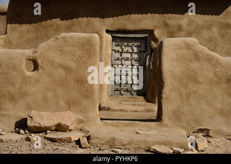 Traditionelle wüste Dorf Schlamm Haus in der Wüste Thar Region von Rajasthan, Indien Stockfoto