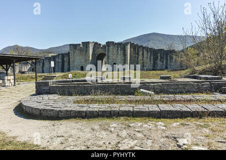 Ruinen der Hauptstadt des Ersten Bulgarischen Reiches mittelalterliche Festung große Preslav (Veliki Preslav), Region Shumen, Bulgarien Stockfoto