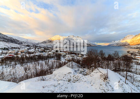 Herbst Landschaften auf der Insel Kvaløya in Tromsø Gemeinde in Troms County, Norwegen. Stockfoto