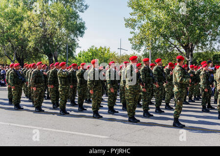 Thessaloniki, Griechenland - 28. Oktober 2018: Oxi Tag griechischen Armee Parade. März während der nationalen Feier zum Tag der militärischen Parade zum Gedenken an die Griechische keine gegen die Mussolini Italienische 1940 Ultimatum. Credit: bestravelvideo/Alamy leben Nachrichten Stockfoto