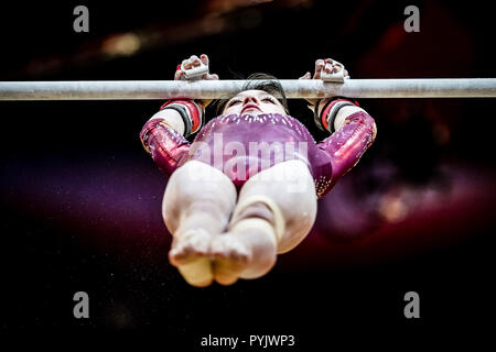 Doha, Katar. 28 Okt, 2018. Oktober 28, 2018: Alexa Moreno von Mexiko während Stufenbarren Qualifikation an der Aspire Dome in Doha, Katar, künstlerische Bild Turn-WM. Ulrik Pedersen/CSM Credit: Cal Sport Media/Alamy leben Nachrichten Stockfoto