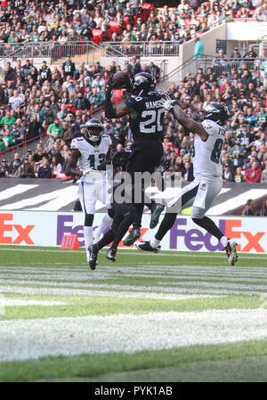 London, Großbritannien. 28. Oktober 2018. Jacksonville Jaguars Cornerback Jalen Ramsey (20) Score bei den Adlern auf Jaguare - Kredit Kredit: glamourstock Glamourstock/Alamy leben Nachrichten Stockfoto