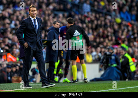 28. Oktober 2018, Camp Nou, Barcelona, Spanien; La Liga Fußball, Barcelona gegen Real Madrid; Julen Lopetegui Trainer von Real Madrid während des Spiels Stockfoto