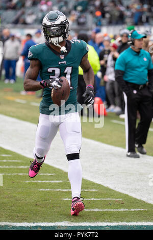 Philadelphia, Pennsylvania, USA. Okt, 2018 21. Philadelphia Eagles cornerback Jalen Mühlen (31), die in Aktion während der NFL Spiel zwischen den Carolina Panthers und die Philadelphia Eagles am Lincoln Financial Field in Philadelphia, Pennsylvania. Christopher Szagola/CSM/Alamy leben Nachrichten Stockfoto