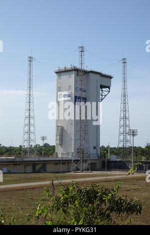Korou, Frankreich. Okt, 2018 19. Auf der Anzeige ist Teil der Startrampe für die Vega Rakete auf dem Gelände der Weltraumbahnhof Kourou in Französisch-Guayana. Die Vega ist die kleinste Trägerrakete der Europäischen Raumfahrtagentur ESA. Credit: Janne Kieselbach/dpa/Alamy leben Nachrichten Stockfoto