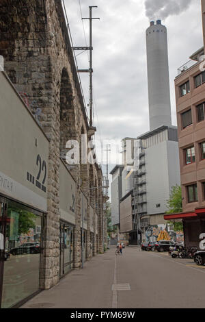 Im Viadukt Einkaufsstraße in Zürich West Stockfoto