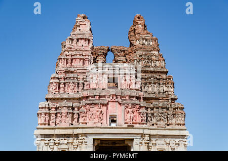 Vijaya Vittala Tempel gopuram, Hampi, Karnataka, Indien Stockfoto