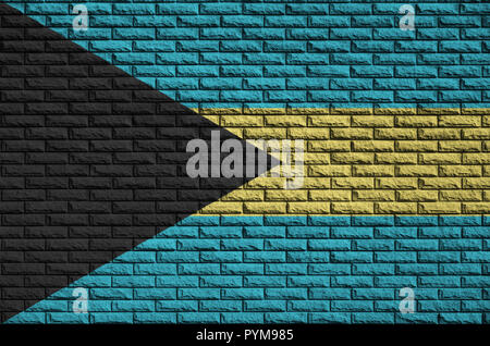 Flagge Bahamas ist auf einer alten Mauer gemalt Stockfoto