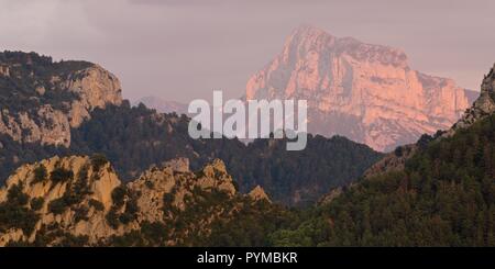 Sonnenuntergang auf dem Pena Montanesa Stockfoto