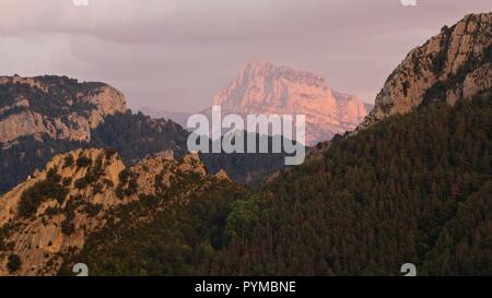 Sonnenuntergang auf dem Pena Montanesa Stockfoto