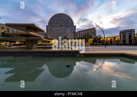 NOISY-LE-GRAND, am 25. Oktober 2018 - zentraler Ort der Pablo Picasso Arena in Noisy le Grand City in der Nähe von Euro Disney Park, Paris, Frankreich Stockfoto