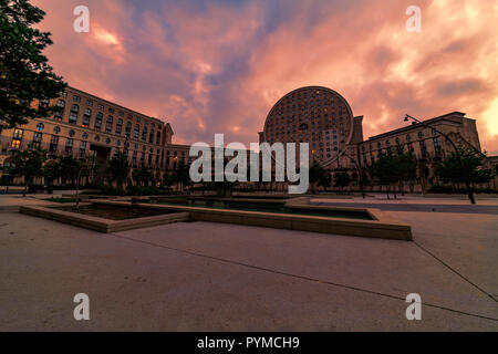 NOISY-LE-GRAND, am 25. Oktober 2018 - zentraler Ort der Pablo Picasso Arena in Noisy le Grand City in der Nähe von Euro Disney Park, Paris, Frankreich Stockfoto