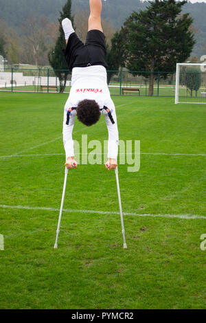 San Juan de Los lagaos, Jalisco, Mexiko - 23. OKTOBER 2018: Türkische amputee team Spieler Baris telli ist ein Training für die Wm. Stockfoto