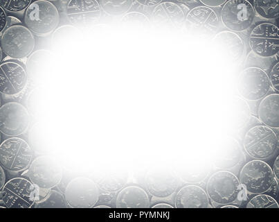 Eine Sammlung von Britischen fünf Cent Münzen als Hintergrund mit Kopie Raum Stockfoto