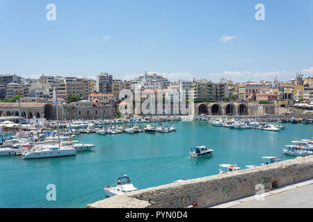 Blick auf die Stadt von Koules Festung (Castello a mare), Heraklion, Heraklion (irakleio), Irakleio Region, Kreta (Kriti), Griechenland Stockfoto