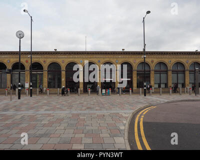 CAMBRIDGE, UK - ca. Oktober 2018: Bahnhof Cambridge Stockfoto